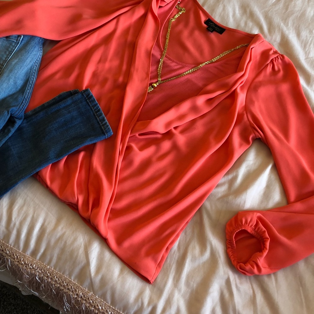 Long Sleeve draped necklace top.